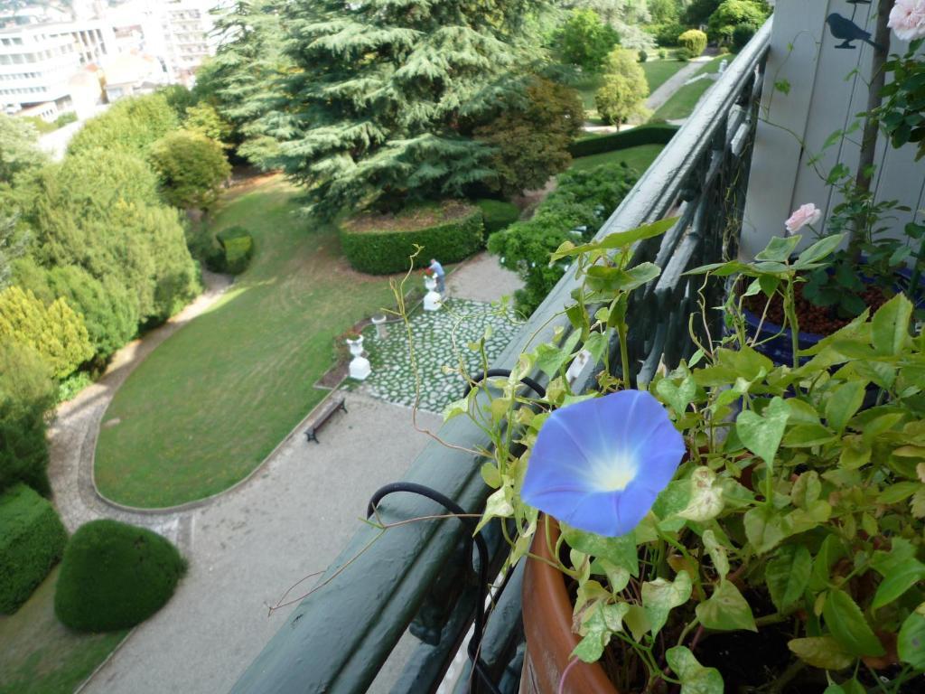 Апарт готель Aux Meubles Du Manoir Екс-ле-Бен Екстер'єр фото