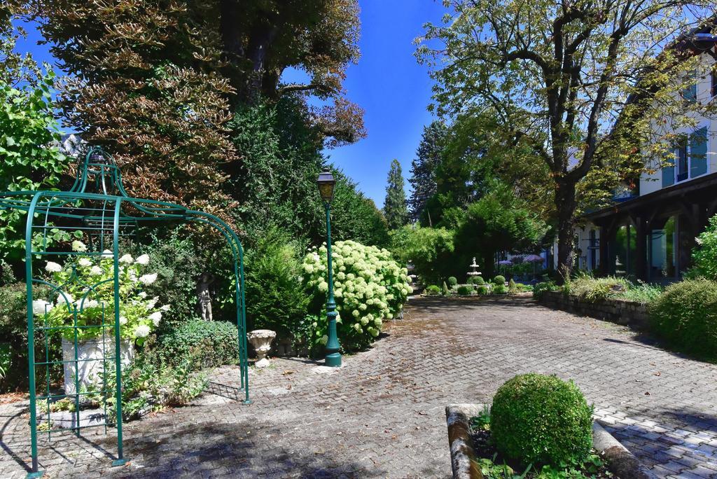 Апарт готель Aux Meubles Du Manoir Екс-ле-Бен Екстер'єр фото