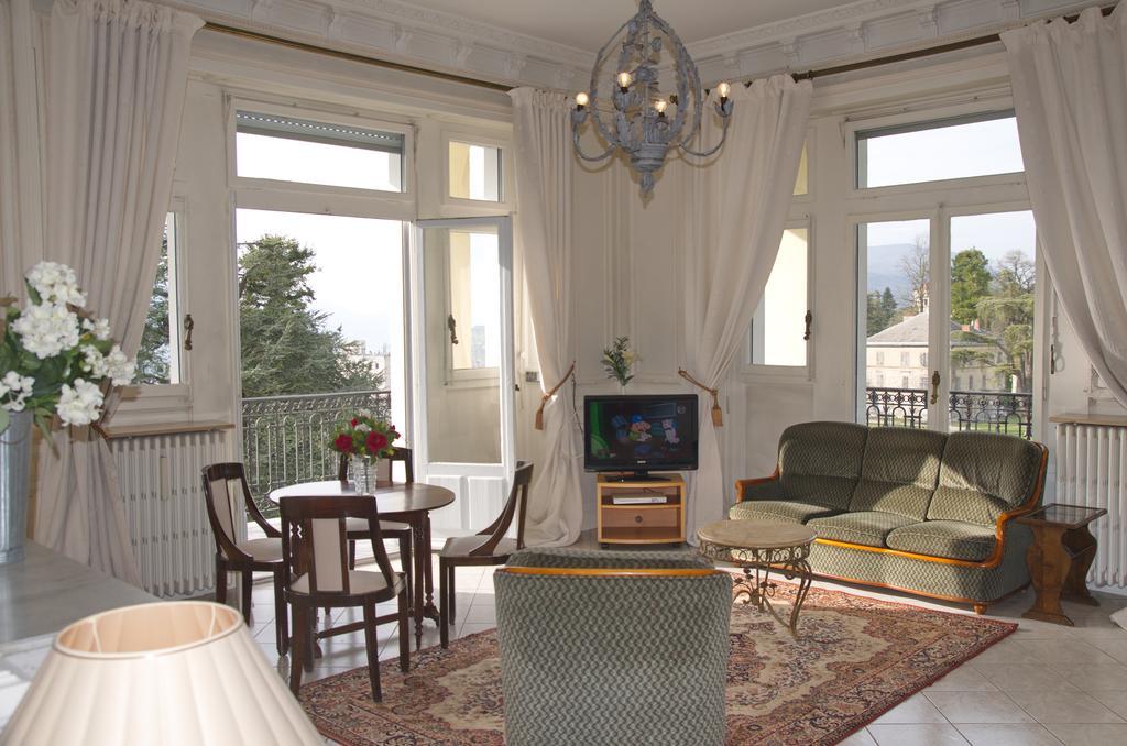 Апарт готель Aux Meubles Du Manoir Екс-ле-Бен Екстер'єр фото
