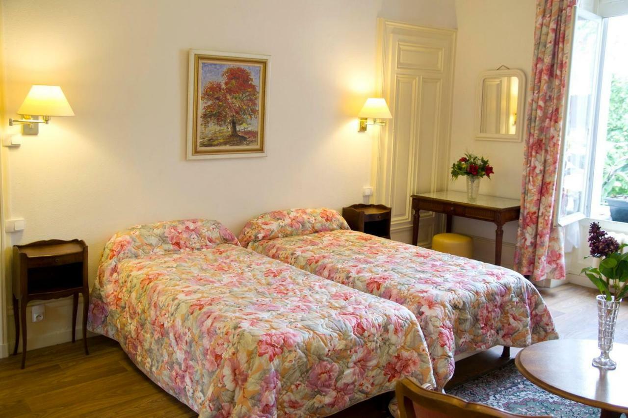 Апарт готель Aux Meubles Du Manoir Екс-ле-Бен Екстер'єр фото
